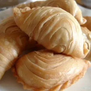 cropped karipap pusing1.webp